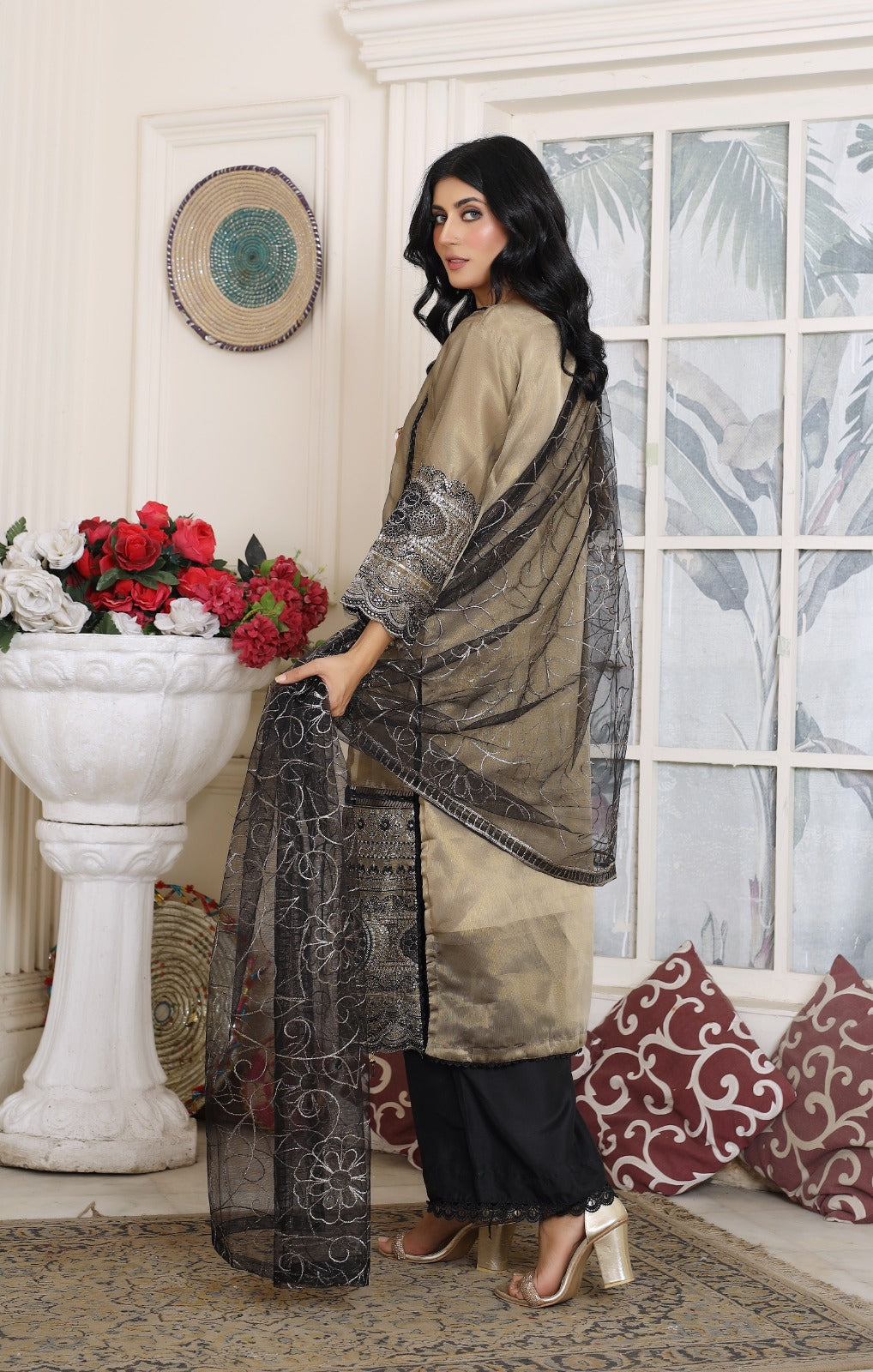 LAVISH BLACK MASSORI 3-PC